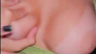 Brenda Trindade no carro transando