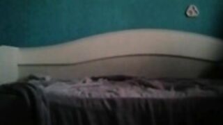 Coomeet slut Daria sent me 2 sextape with 2 Ex's