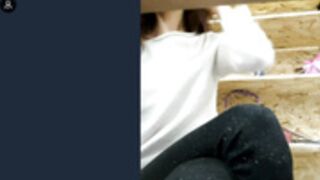 Coomeet slut Daria when mom's not around