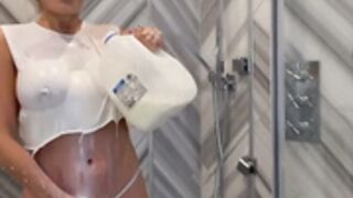 AF CNC Milk Shower