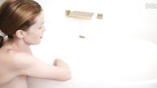 EmilyBloom 2022-10-28