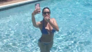 karlee grey blowjob pool