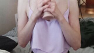 Vicky Peaches - Deepthroat Dildo feels like u are there