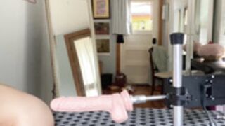 SecretLittle - Fuck Machine Squirt
