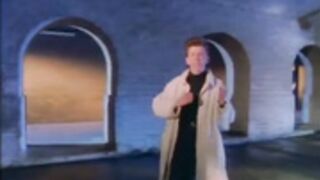 YouTube hottie getting it on with sexy blonde