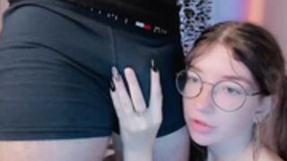 alicekaneky_xx teasing and sucking