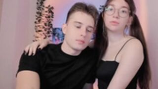 alicekaneky_xx teasing and sucking