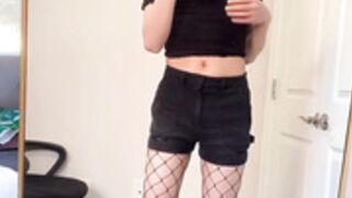 Suki TRANS in Three Times of Cumshots Before Mirror