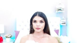 MelanieWills deepthroat 2021-05-14