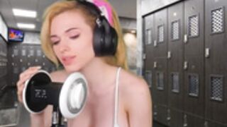 Amouranth - locker room lola asmr