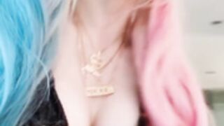 Amouranth - cosplay harley quinn