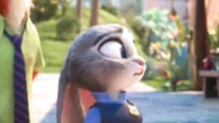 Amouranth - cosplay officer hopps