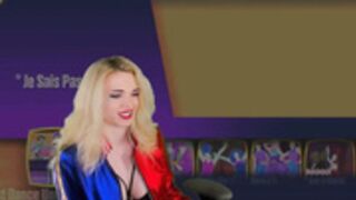 Amouranth - hangouts dancing and hanging