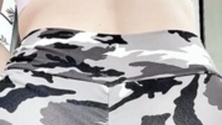 Amouranth - yoga pants tease