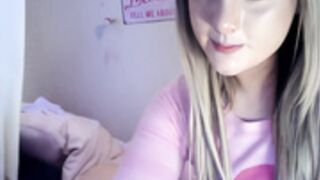 Genabeth LushPrincess cutebratxxx DivineBrat Facial