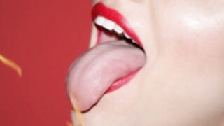 LAUREN SUMMER  boob good quality closeup