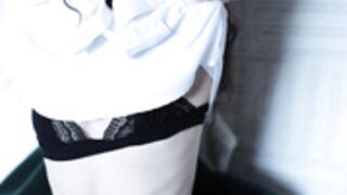 Nicole vaunt masturbating with dildo