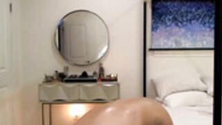 1vy___ naked oil + bath