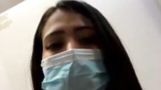 Sara_fun masterbating on airplane