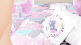 Little_Effy18 Cute Daisy King The Fat Mass Dildo Domi