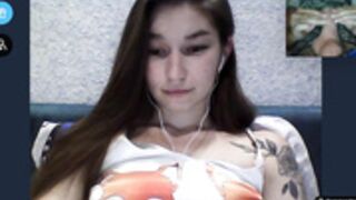 Coomeet ilona aime la bite sur Coomeet