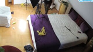 2022-05-30 voyeurcam-julmodels-whitebed-5 photo shoot 4