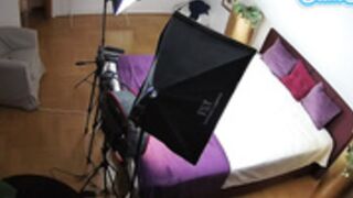 2022-05-30 voyeurcam-julmodels-whitebed-5 photo shoot