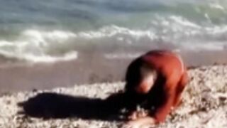 Giantess Deeane- Giantess Genie