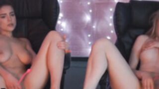 Anabel054 688