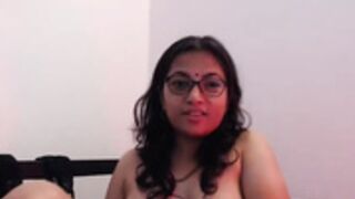 sexyniharika 24