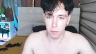 kuroteur emily cum face