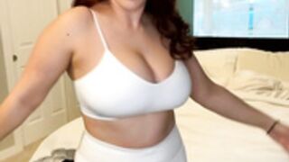 Tati Dancing