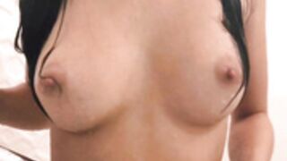 Vikki - OF shower vid