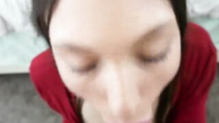Adorable Amateur Girlfriend gives Amazing BJ