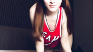 jia's lovely fingers