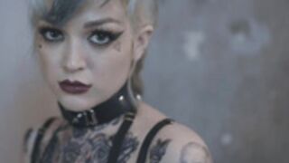 Te$$@ punk style
