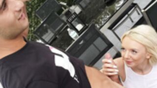 vana bardot molly mae lanimiami gangbang part 1