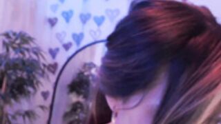 Marie/Marie_x 2022-02-05 oil & booty shaking part 1