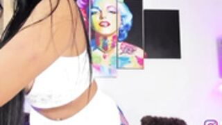 anthoneladoll Dildo Ride