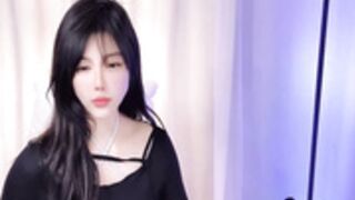 --CNNONO-2022JAN-SEXY BODY MODEL