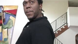 Vanessa Leon , Dredd - V S T BBC I P H I T L- INTRLPASS