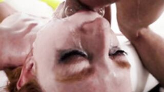 Lacy Lennon throated