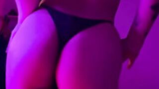 venuseana Stripdance