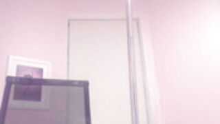 Alisa_bb - 05-10-20-finger