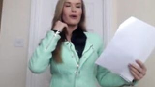 Tiffany James aka MissTiff - Slutty Mommy