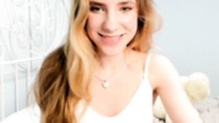 imogensy masturbating pussy in panties