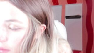 [mr_] nancydiamonds huge natural tits riding dildo