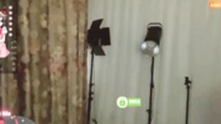 danceCoCo dancing topless 2 on 8 March 2023