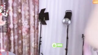 danceCoCo dancing topless 1 on 8 March 2023
