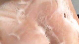 Kebabs0verabs soapy shower